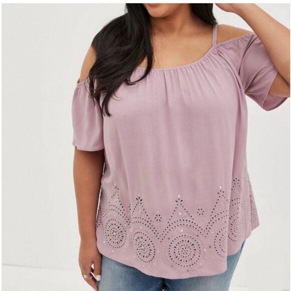 TORRID Women's Challis Eyelet Border Cold Shoulder Blouse Elderberry Size 4X - Picture 1 of 16